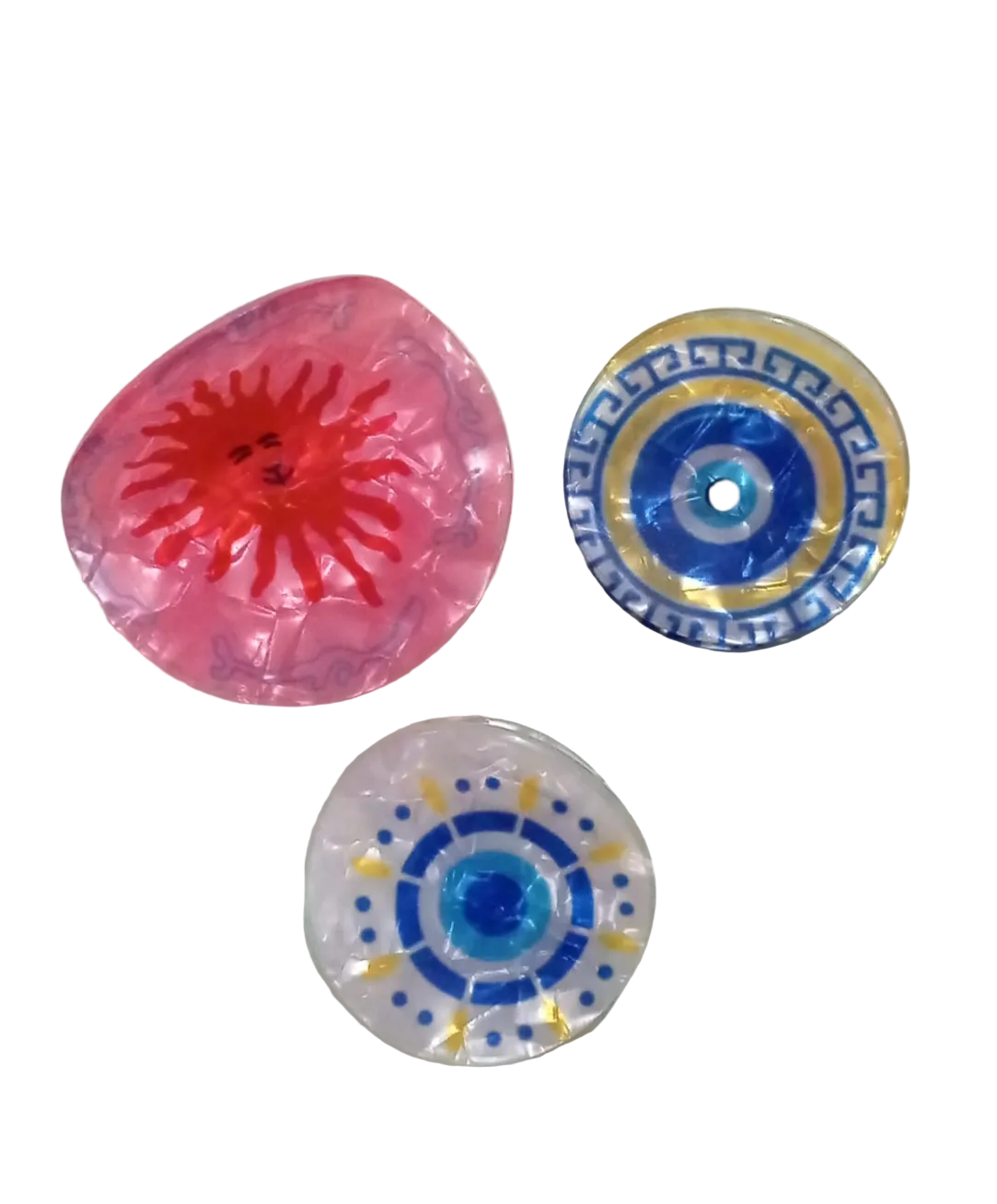A pack of 3 Claws (Small)