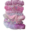 A pack of 8 twisters (scrunchies)